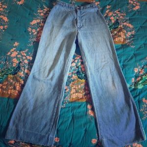 Vintage Levi’s High Waisted Bell Bottoms